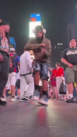Mmhhhhh#fyp #viral #trending #dance #nyc 