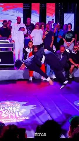 Arvidos locking dance (Credit: @Stance) #lockingdance #lockingdancer #lockingdancemoves #dancebattle #hiphopdance #streetdance #choreography #danceperformance #fyp #foryou #viral 