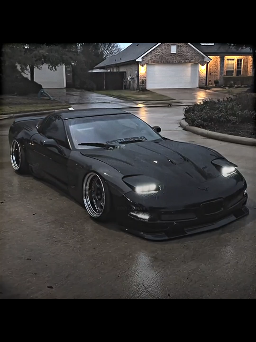 𝐆𝐢𝐫𝐥 🕷️🕸️ • #corvette #c5 #corvettec5 #caredit #caredits 