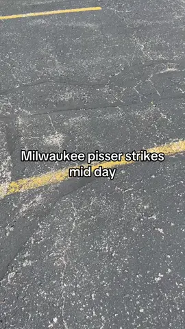 #milwaukee #piss #dexter #fyp #tonightsthenight 