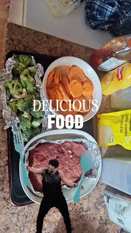 dinner time  #Foodie #foryou  #fyp #yummy #homemadefood 