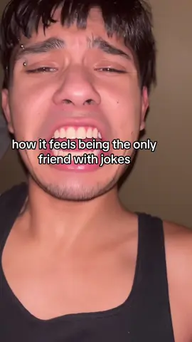 boring friend groups in college🙄 #fypシ #fypシ゚viral #college #dormlife 