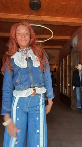 Denim on denim perfect fall attire ##fyp##countrymusic##outfitinspo##westernfashion##falltransitionoutfitft @@Briley Kingkiller voice 