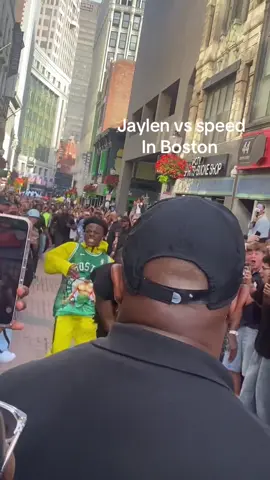 #jaylenbrown #ishowspeed #downtown #boston #race