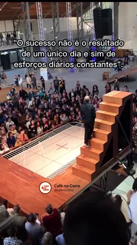 Todo mundo quer o resultado, mas poucos estão dispostos a repetir os pequenos esforços todos os dias. 💡 O segredo do sucesso não está em um grande feito, mas na soma de escolhas consistentes que você faz quando ninguém está olhando. 👉 Se você continuar firme, mesmo quando parecer que nada está acontecendo, vai perceber que cada passo te aproximou do topo. ✨ Lembre-se: constância sempre vence intensidade passageira. #cafénocorre #empreendedorismo #sucesso #constância #disciplina   