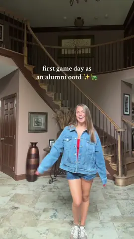 so weird going back as alumni ahhh #collegealumni #gameday #collegegameday #gamedayootd #umd