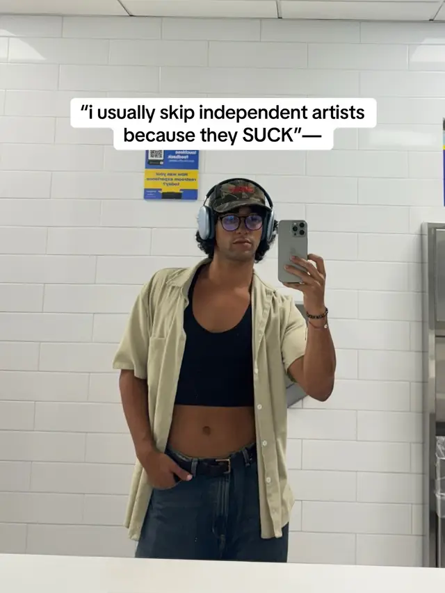 manifesting this finds my target audience so if you’re reading this, hiiiiiii😍🩵 thank you for taking the time to listen even if it’s just for this tiktok ! i hope this inspires you to dive into my artistry 🫦🩵 #fyp 