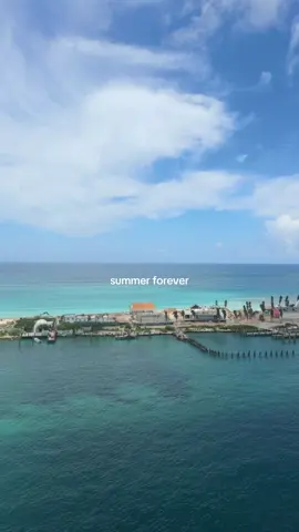 I don’t want it to end :(( 💔 #cruise #Summer #bahamas #travel #wlw @lola 