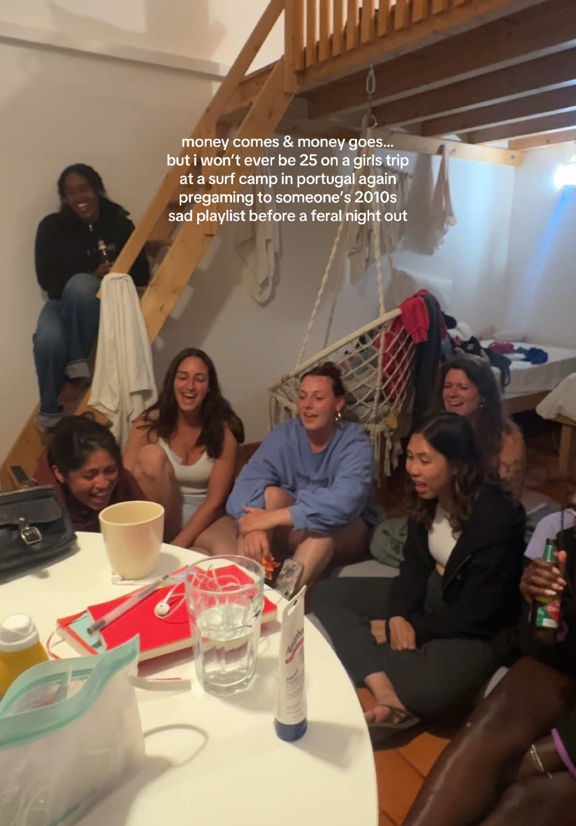 our neighbors were prob very confused about this unannounced choir performance 🎤👯‍♀️ #portugal #surfcamp #algarge #lagos #girlhood #justgirlthings #solotravel #travellife #travelinspo 