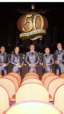 ✨ Agradecimiento especial ✨ El Mariachi de América de Jesús Rodríguez de Híjar expresa su más profundo agradecimiento al Encuentro Internacional del Mariachi y la Charrería, así como a la Cámara de Comercio de Guadalajara, por la oportunidad de formar parte de esta gran celebración de nuestra música mexicana. Gracias por abrirnos las puertas de tan importante escenario y permitirnos compartir nuestra tradición con el público que mantiene viva la esencia del mariachi. 🎶🇲🇽 #CamaradecomercioGdl #EncuentrodelMariachi #Guadalajara #elmejormariachideamerica