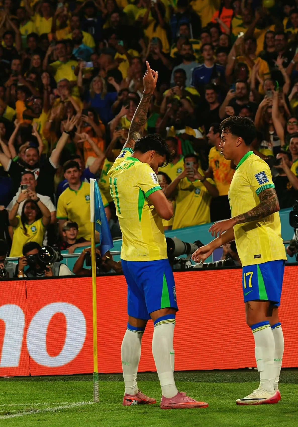 PAQUETÁ. ELE VOLTOU! 🇧🇷 #tiktokesportes #CanalWamo #selecaobrasileira #paqueta #flamengo 🎥 Cris Sevieri