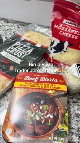 Love me some Trader Joes! I’ve been so lazy with cooking lately but this was quick and so good🔥 #traderhoe #traderjoes #DinnerIdeas 
