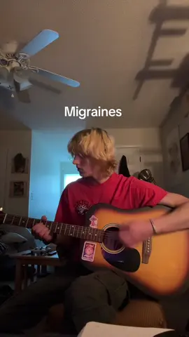 Trying to get better at this song  #jaydes #migraine #fyp #guitar #smallartist 