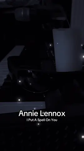 #AnnieLennoxiputaspellonyou #fiftyshadesofgrey #GenX #Love #Music 