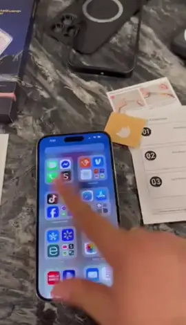 Protector de pantalla para tu teléfono 🤩👏 #phonescreenprotector #privacyscreenprotector #magicjohn #fyp #tiktokshop @MAGIC JOHN 