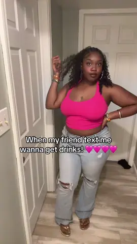 I love a girl talk and drinks #girlssupportgirls #nightoutoutfit #lpnstudent #blackgirls 