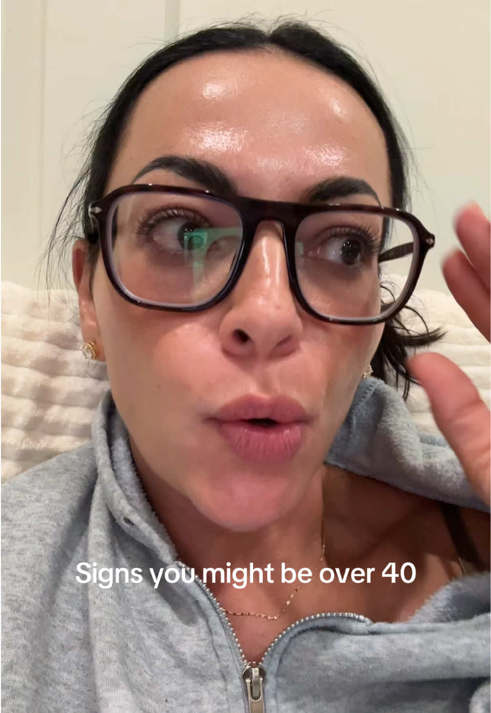 I crack myself up lol 😆 🤣 #over40 #over40club #over40women #womenover40 #momover40 