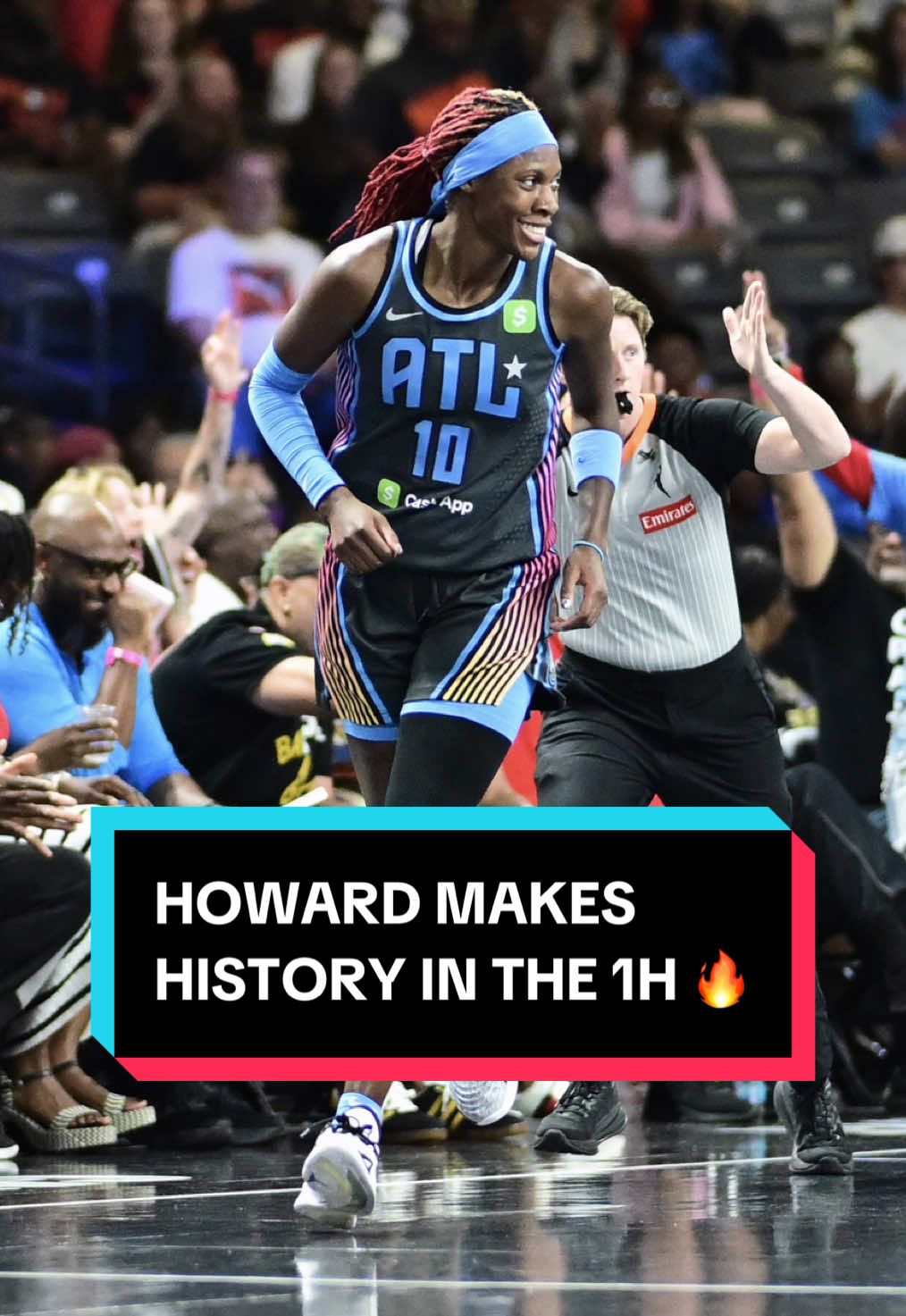 HOWARD MAKES HISTORY IN THE 1H 🔥 Rhyne Howard dropped 29 points with 7 triples in the opening half — the most she’s ever scored in a half. She also became just the third player in WNBA history with multiple 25+ PTS and 5+ 3PM halves, joining Diana Taurasi (4x) and Jewell Loyd (2x). #WelcometotheW #buckets #ballin #WNBA 