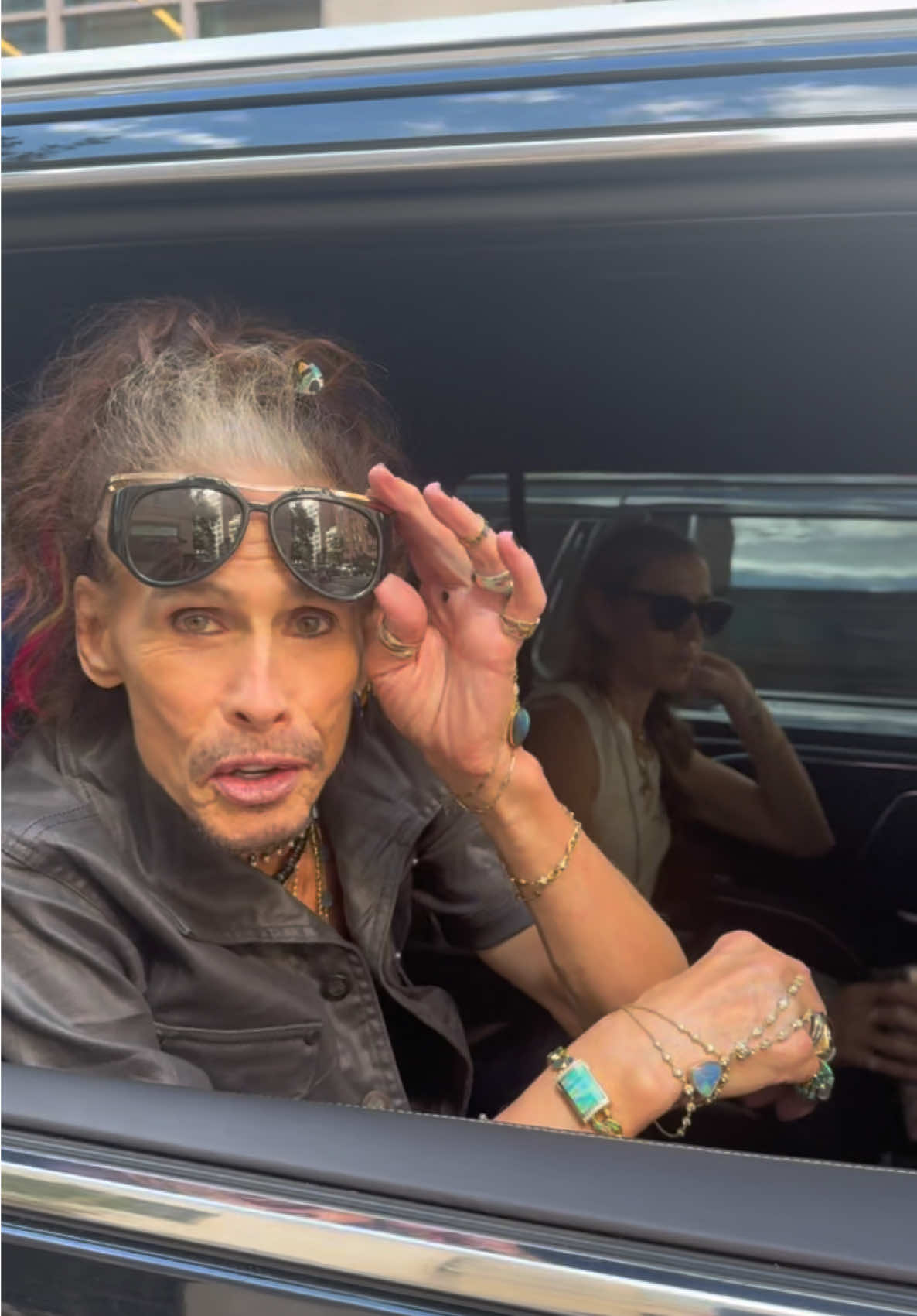 my birthday was made, omg #steventyler #aerosmith 🤯 #nyc #rocknroll #celebrity 