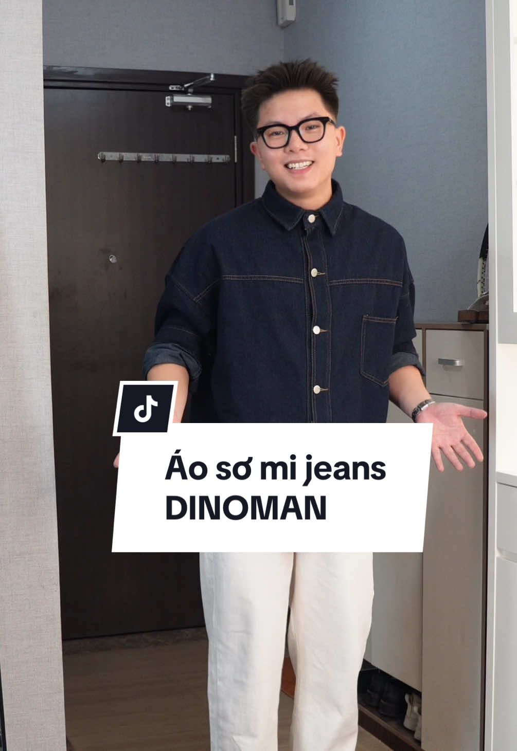 Áo sơ mi jeans quá đẹp và tôn da luôn anh em #aosominam #aokhoacjean #aodenim #somidenim #somijean 