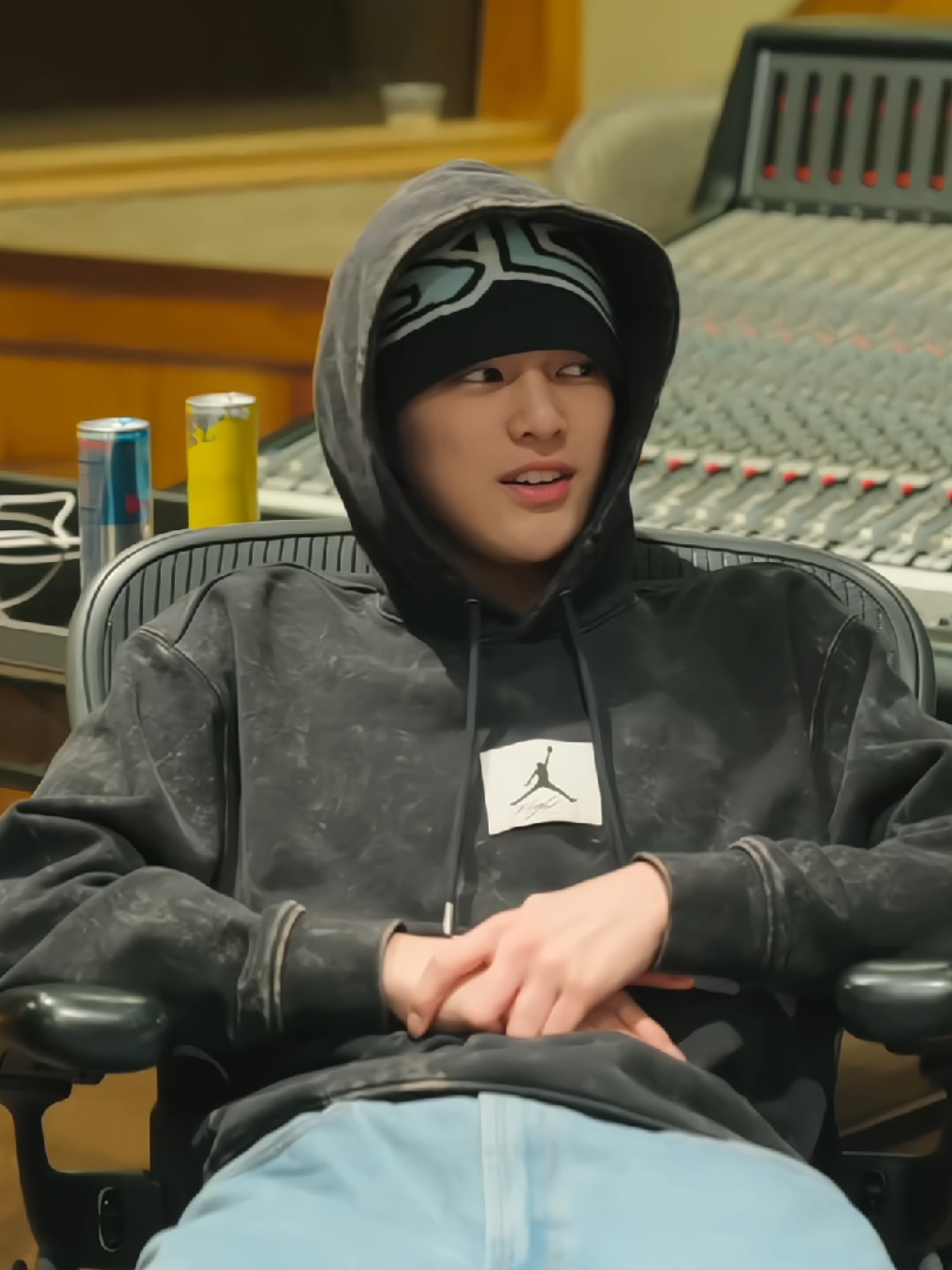 his thick brows 😩  #keonho #keonhoedit   #cortis #fyppppppppppppppppppppppp 