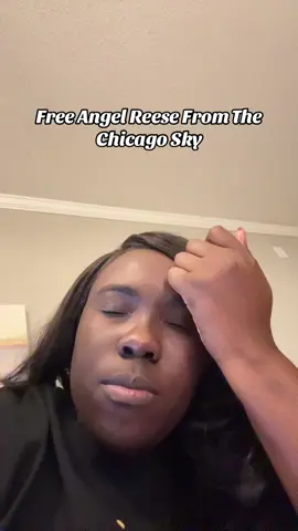 Like yall do know who the fans came to see right? #angelreese #chicagosky #WNBA 