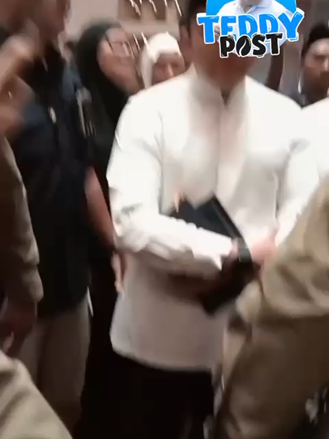 Seskab Teddy Dampingi Presiden Prabowo di Maulid Nabi Istiqlal, Doakan Indonesia Damaiz #fyp #teddy #teddyindrawijaya #seskab