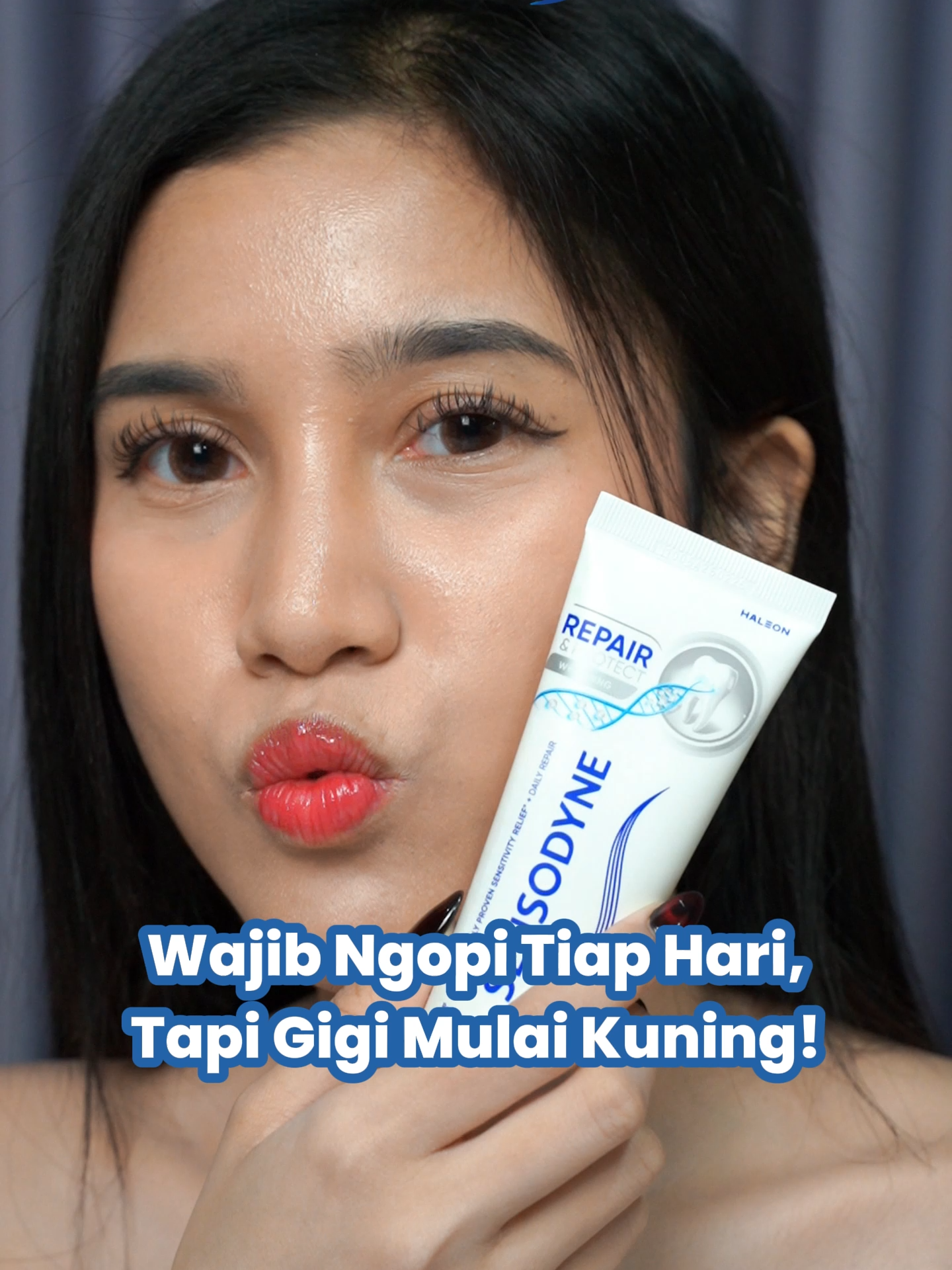 Pasta gigi satu ini bisa jadi solusi, buat kamu yang ngopi tiap hari! Di keranjang kuning lagi ada harga spesial, checkout sekarang ya! #Sensodyne #WhiteningRepairProtect