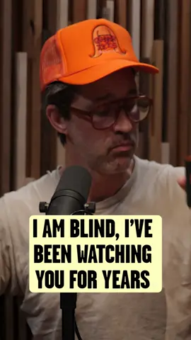 An #EarBiscuits fan, who is blind, called in to describe what he THINKS Rhett & Link look like.