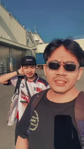 Manut omongane guru lur,orasah cinta