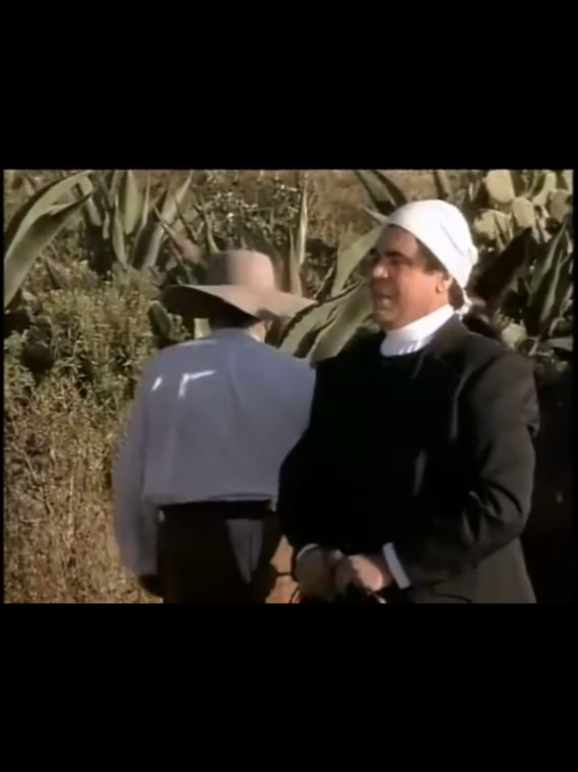 Respuesta a @soykarenpersan   La entrevista entre Miguel Hidalgo y José María Morelos ocurrió el 20 de octubre de 1810 en el camino de Charo a Indaparapeo, Michoacán. Durante este encuentro, Hidalgo nombró a Morelos como su lugarteniente para levantar la insurgencia en el sur de México y apoderarse del puerto de Acapulco