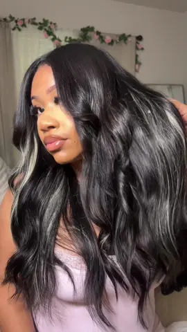 @Luvmehair #clipins #musthaves #blackgirl #hairstyle #creatorsearchinsights 
