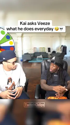 Kai asks Veeze what he does everyday 🤣💀 #fyp #trending #viral #kaicenat #veeze 