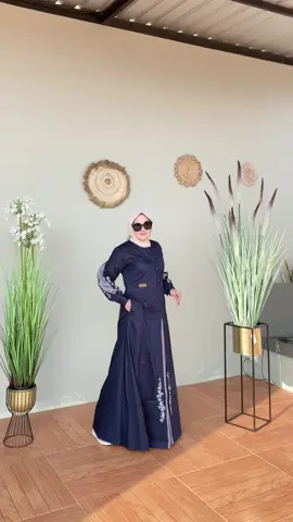 Outfit yang bisa di pakai untuk acara formal atau semi formal, apalagi sekarang sudah bisa coupel sama si kecilnya😍🥰 #promoseruweekend #gamiskekinian #coupel #lewatberanda #fypviralシ 