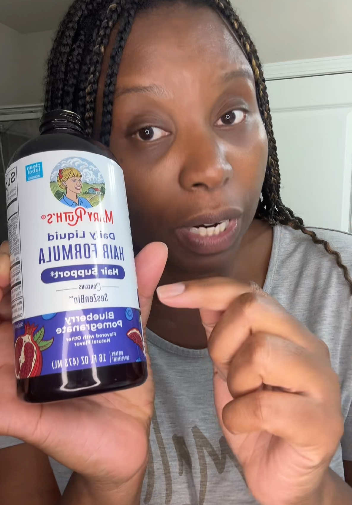 Struggling with thinning or weak hair? 🌿 MaryRuth’s Hair Formula is packed with nutrients that support stronger, fuller, healthier-looking hair from within. ✨ Vegan, easy to take, and made to help you nourish your hair in small steps every day. #MaryRuthsOrganics #MaryRuthsHairFormula #HealthyHairJourney #StrongerHair #FullerHair #HairGrowthSupport #VeganSupplements #smallstepscommunity 