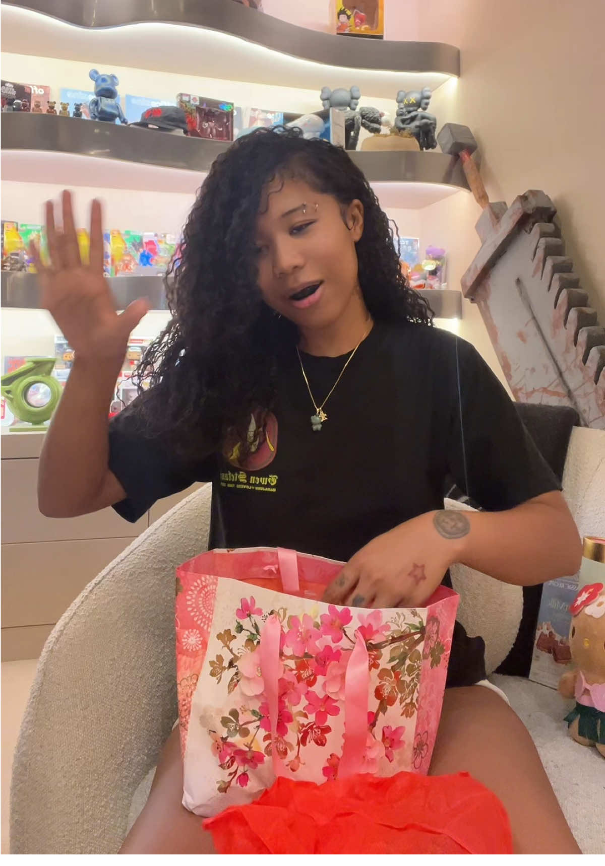 THANK YOU SO MUCH TO EVERYONE WHO PULLED UP AND MY DISCORD BABIES 🥺💅 I LOVE YALL AISHITERU🫰