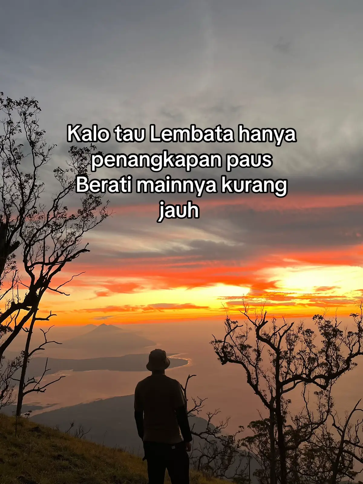 Yang pernah naik gunung ini, spil fotonya di komen.