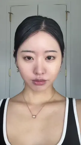 @Dylankevitch legend #korean  Products @Anastasia Beverly Hills micro stroke brow pen @milkmakeup contour stick (toasted) @YSL Beauty candy glaze (05) @Haus Labs by Lady Gaga glassy balm highlighter stick (glassy citrine) @ONE SIZE BEAUTY airbrushed finishing powder @urban decay all nighter extra glow setting spray 