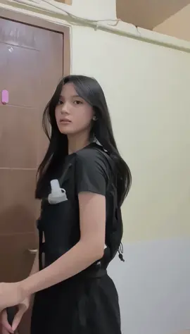 Mau muncak kemana sih teh 🤭 Virgi Twitter 05.09.25 22:41 #virgijkt48 #fypシ 