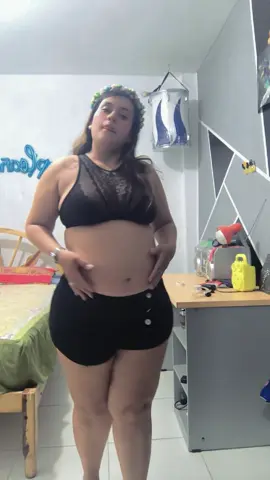 Quién dice que las embarazadas no pueden bailar 🤭 yo si lo hago xq es mi pación al baile 🥰 a si que mi bebé va a ser bailarín como mamá 🫶🏻🤭