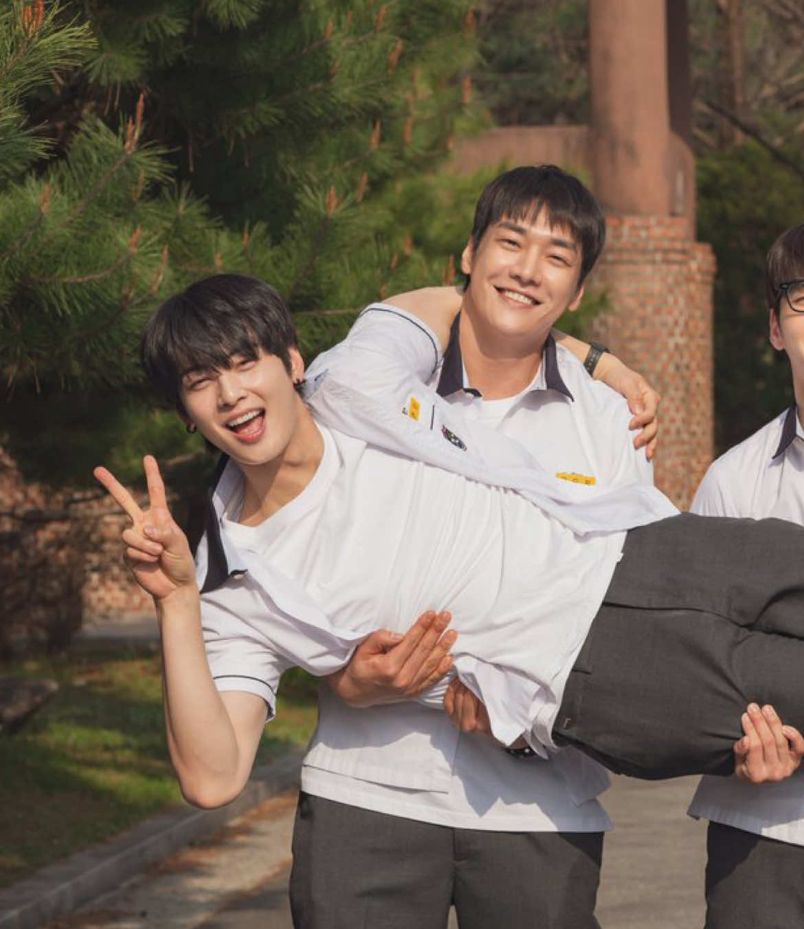 Dapet dua dua nya juga boleh sih 🙂‍↔️😋 #kimyoungkwang #kimyoungkwangedit #김영광 #fyp #foryou 