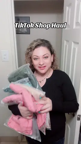 TikTok Shop Haul #TikTokShopHaul #shirts #fallfashion #shoes #jeans 
