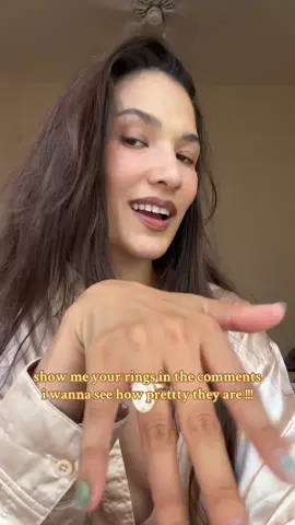 i wanna see your rings!!! song: @Raye transitions by : @Bex 🧚🏻‍♀️ #raye #jewelrytiktok #diamonds #jewelry #anniversary 