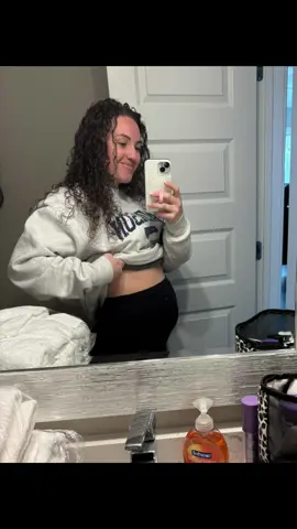 30 days left till we meet our girl 💜