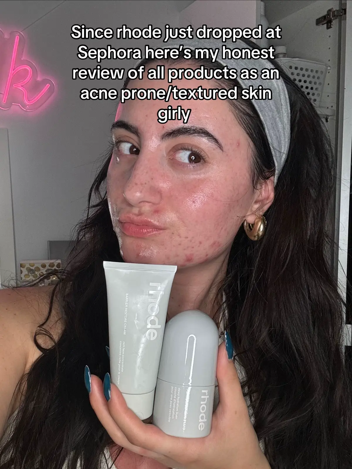 Since @rhode skin just launched in @sephora here’s my honest thoughts on everything I’ve tried and what I recommend is worth your money! Full in-depth review on my YouTube channel 🤭🎥 #makeuptutorial #realskintexture #rhodeskin #skincare #beautytips 
