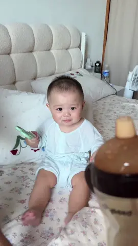 Cô chú ăn sáng chưa ạ #embe #embevit #embechenchen #beyeu #taplamme 