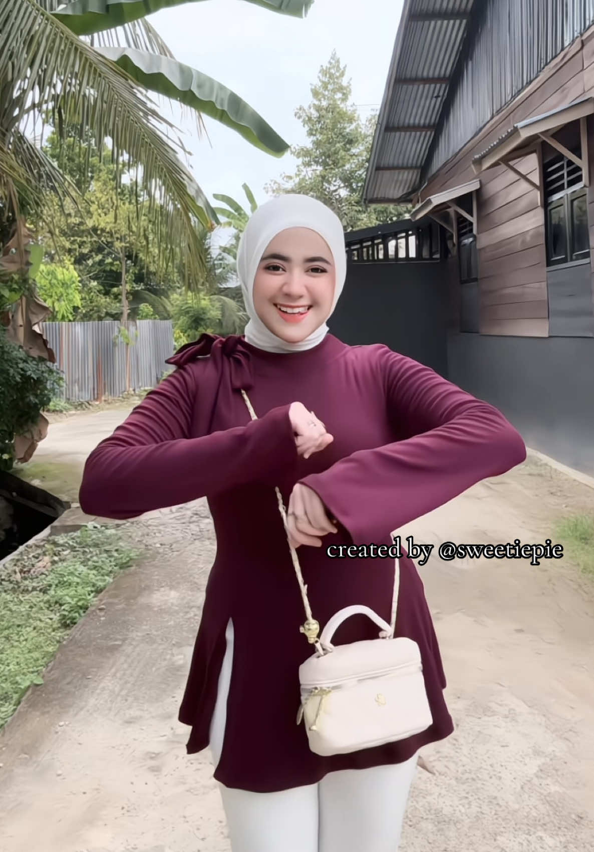 atasan fit body syumpp!!🍇 #atasanfitbody #atasanwanita #fitchek #outfitcheck #outfitinspo 