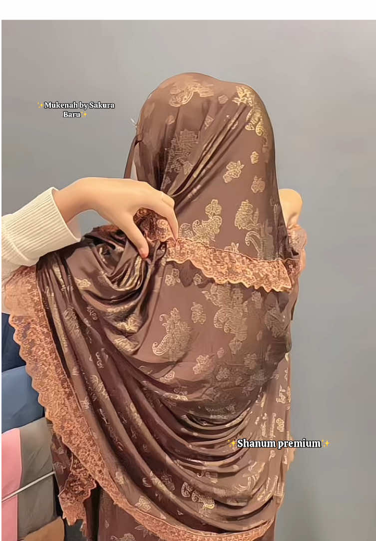 Pakai mukenah Shanum Premium dari  Sakura Baru ,Bahan Adem nyaman Banget ,Bisa Order lewat Keranjang Belanja #sakurabaru #shanum 