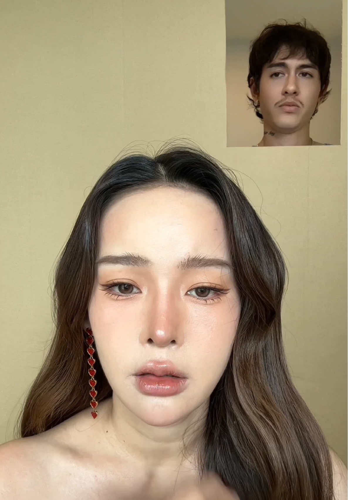 วันเกิดปีนี้เราไม่ได้อยู่ด้วยกัน ด้วยภาระหน้าที่ แต่ก็รู้ว่าหัวใจเรายังอยู่ข้างกันเสมอ 🤍 #hbd #ปุ้มปุ้ยพรรณทิพา #กวินท์ปุ้มปุ้ย #vdocall 