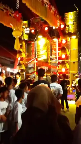 Josjis🤩 @Riswanda audio.malang @BOWONG RVLTN @vinolighting #karnavalsoundhoreg#meronsukolilopati#riswandaaudio#sukolilopati#fyppp#brnda
